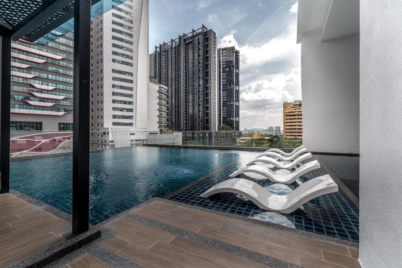 Skyline Garden 2 Bedrooms Homestay Near Klcc クアラルンプール エクステリア 写真